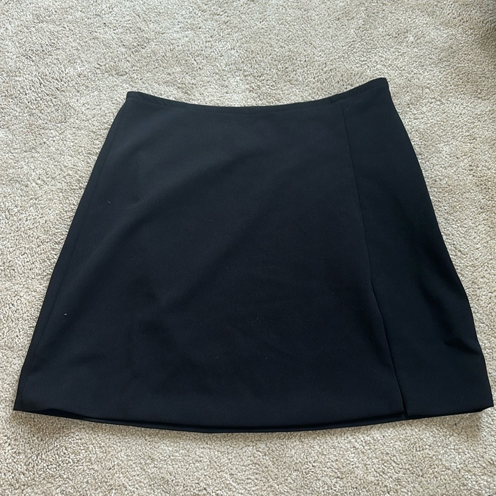Meshki black mini skirt